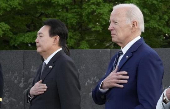 EE.UU. enviará submarinos nucleares a la Península de Corea.