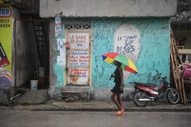 Aumentan a cuatro los muertos en Haití tras terremoto de 4,9.