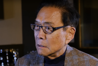 El autor de ‘Padre rico, padre pobre’ con mil millones de dólares en deudas.